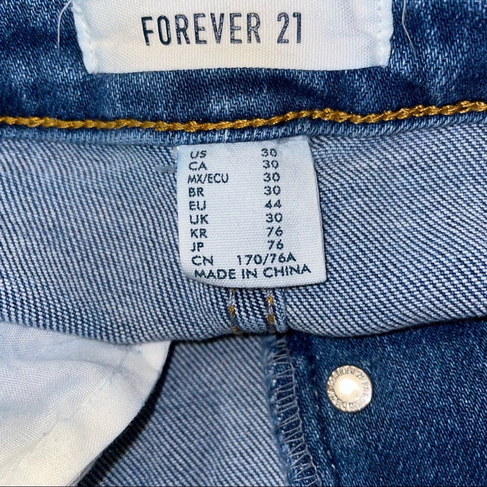 Forever 21 Jean size 30 - Picture 5 of 8